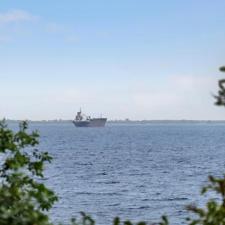 펜션 3 Bedroom Cozy In *